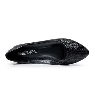 Pointed Toe Slip-On Flats for Spring and Autumn