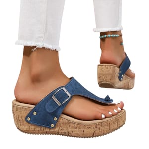 Vintage Rivet Clip Toe Wedge Sandals with Platform Sole