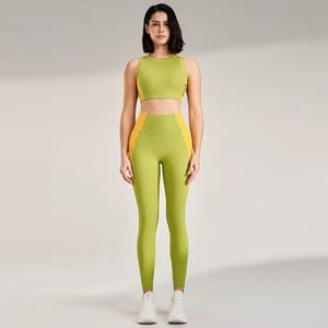 Women’s Quick-Dry Color Block Yoga Set with Fitted Pants