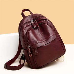 Stylish Women’s Leather Backpack with Large Capacity and Compartments