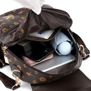 Stylish Leather Backpack with Tassel Design and Large Capacity