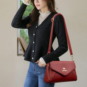 Elegant Leather Shoulder Crossbody Bag for Women Daily Use