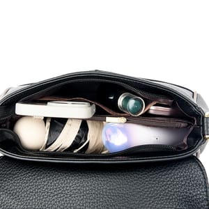 Elegant Leather Shoulder Crossbody Bag for Women Daily Use