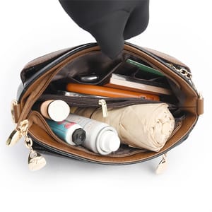 Elegant Leather Shoulder Messenger Bag with Stylish Crossbody Design