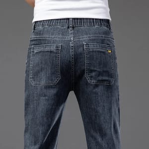 Men’s Casual Lightweight Denim Jeans with Slight Stretch Fit