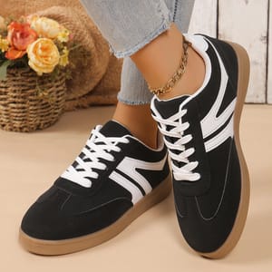 Women's Classic Low-Cut Lace-Up Sneakers for All-Year Casual Wear Women's Classic Low-Cut Lace-Up Sneakers for All-Year Casual Wear