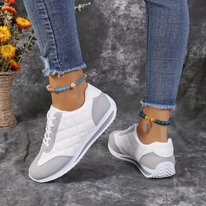 Bzqbzx - Women's Low Top Sneakers 1