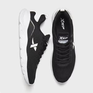 Lightweight Breathable Running Shoes for Men with Shock Absorption