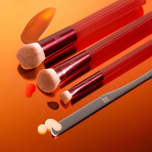 Real Techniques Solar Power Golden Hour Glow Base Set 4 Count Real Techniques Solar Power Golden Hour Glow Base Set 4 Count