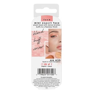 Real Techniques Mini Expert Face Brush Real Techniques Mini Expert Face Brush