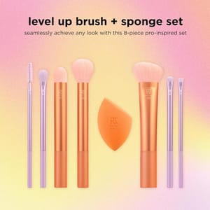 Real Techniques Level Up Brush and Sponge Set Real Techniques Level Up Brush and Sponge Set