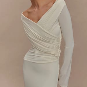 Elegant V-Neck Long Sleeve Ruched Floor-Length Bodycon Dress Mozision - Women's Maxi Dresses 3