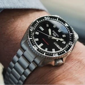 Seiko 5 Sports SKX Series Automatic Kuro Black Watch SRPL85K1 Seiko - Men's Dress Watches 2