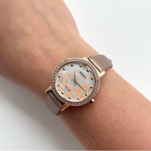 Seiko Ladies Watch with Crystal Mother of Pearl Dial SUP456P1 Seiko - Women's Dress Watches 2
