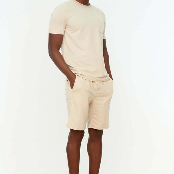 Essential T-Shirt + Shorts Set