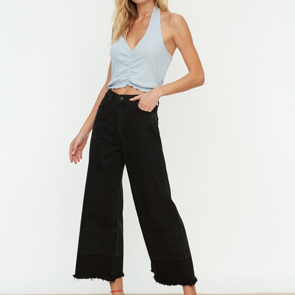 Wide Leg Crop Jeans