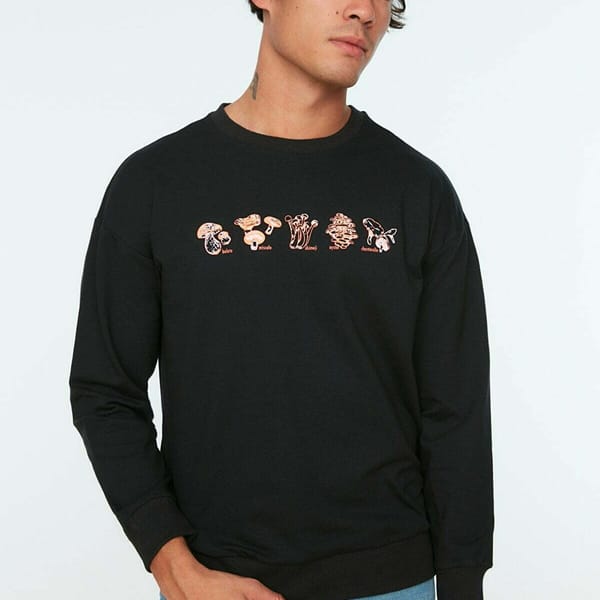 Black Front Print Printed Men's Sweatshirt