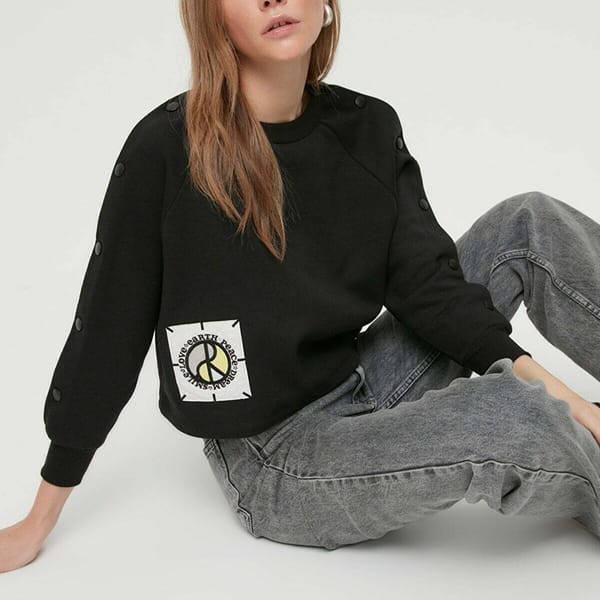 Black Crew Neck Buttoned Sleeves Printed Women's Sweatshirt