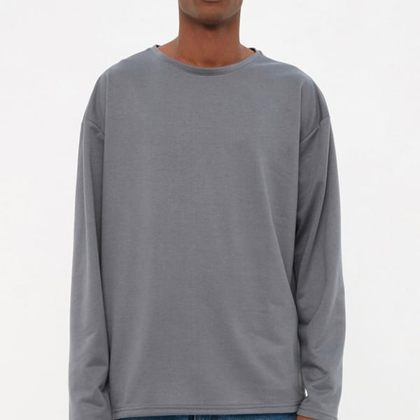 Essential Crew Neck Long Sleeve Oversized Men's T-Shirt