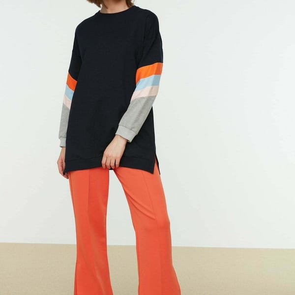 Navy Long Crew Neck Knitted Long Sleeve Women's Sweatshirt