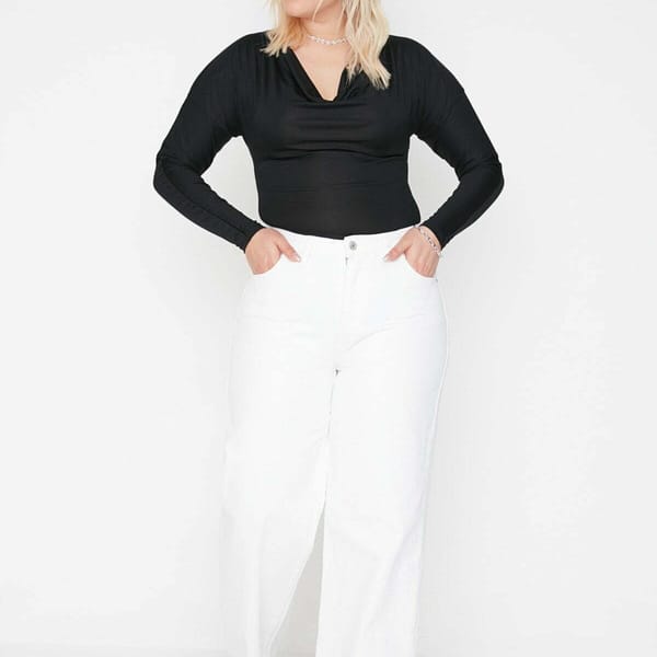 Plus Size High Waist Straight Jeans