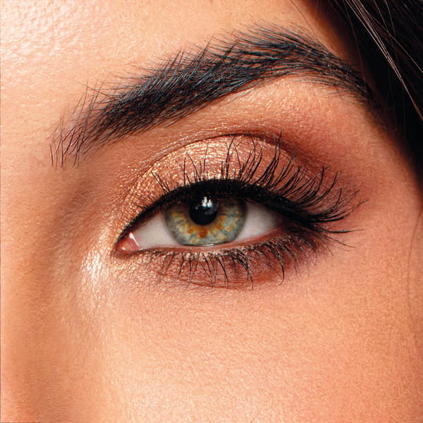 Glance - Women's Eyes