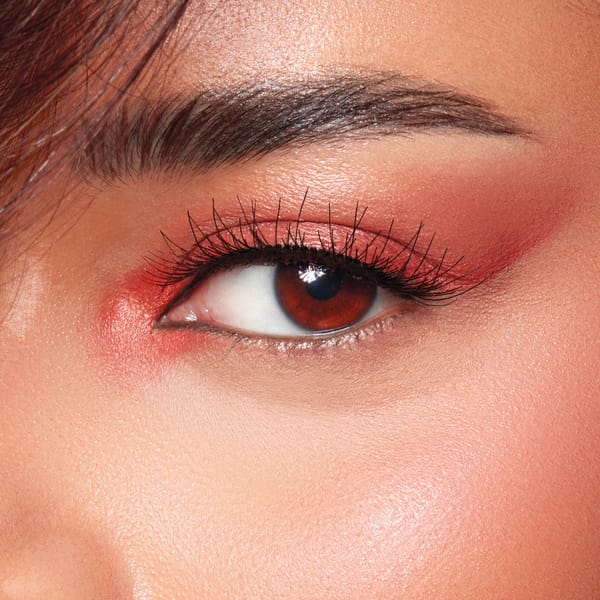 Glance - Women's Eyes