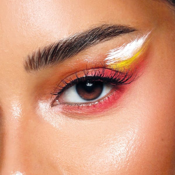 Glance - Women's Eyes