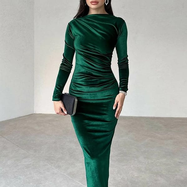 Velvet Midi Dress – Sophisticated Autumn & Winter Style
