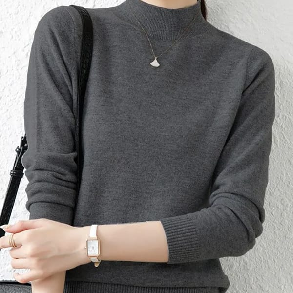 Chic Turtleneck Slim Fit Women’s Sweater for Autumn/Winter