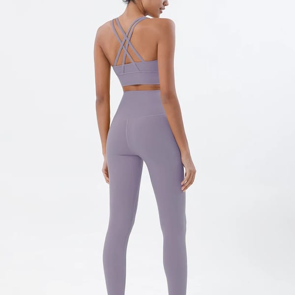 Women's Activewear Set - Nylon Yoga Leggings & Sports Bra