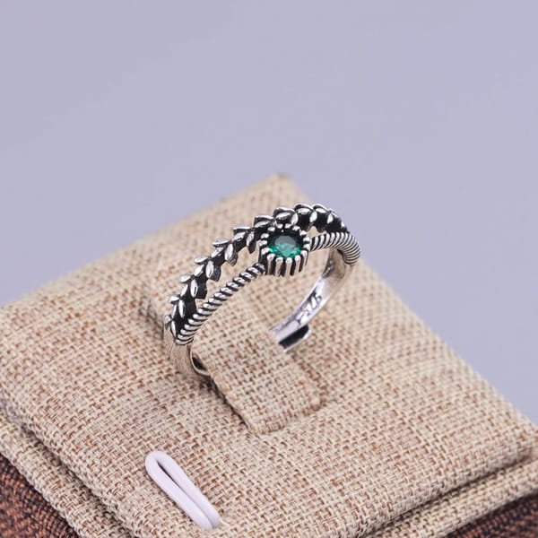 Vintage 925 Sterling Silver Diamond Zirconia Cocktail Ring