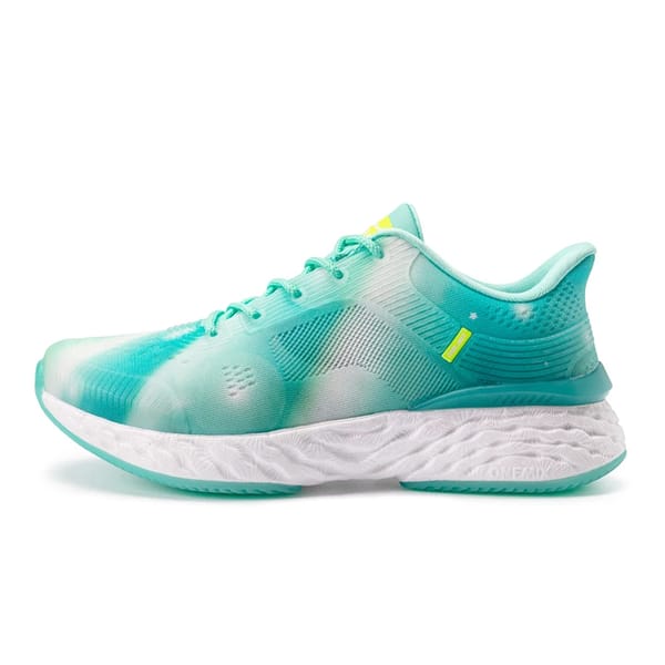 Breathable Athletic Running Shoes for Outdoor Sports & Comfort