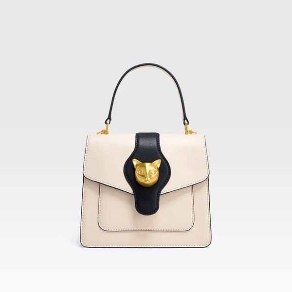 Elegant Leather Shopper Bag with Lock Detail and Zipper Pocket