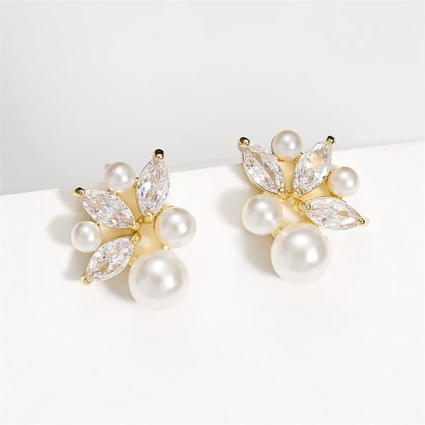 Elegant Imitation Pearl Earrings with Shiny Zircon and Leaf Design