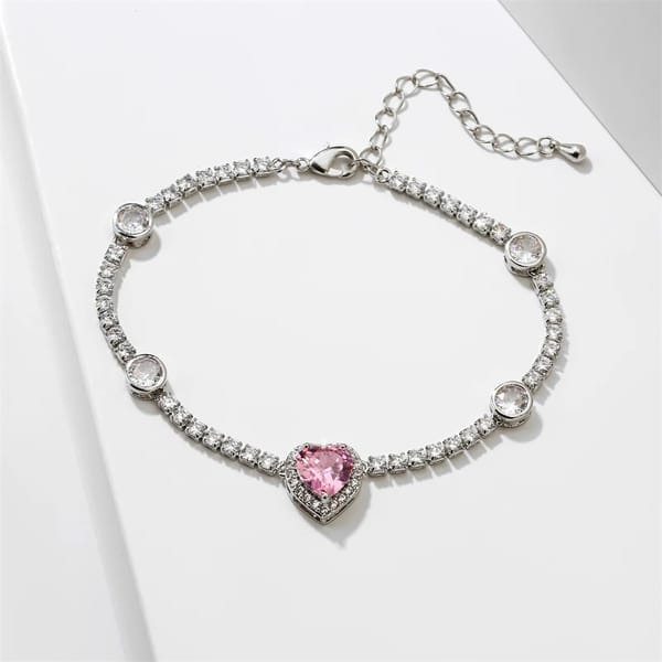 Elegant Round Zircon Arrangement Heart Pendant Bracelet for Brides