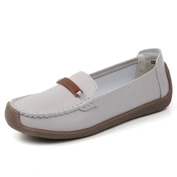 Genuine Leather Slip-On Moccasin Flats for Casual Outings