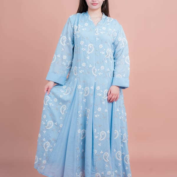 Elegant Petal Grace Embroidered Jalabiya for Timeless Style