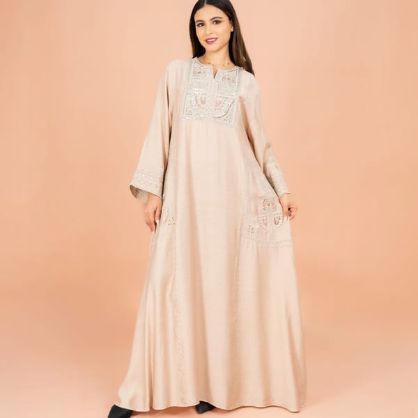 Solid Jalabiya Crystal Details Wide Cut Arabisque