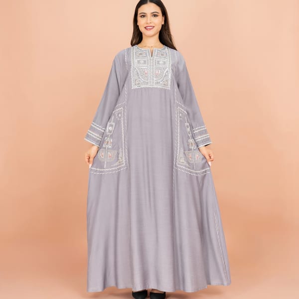 Solid Jalabiya Crystal Details Wide Cut Arabisque