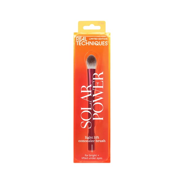 Real Techniques Solar Power Light Lift Concealer Brush